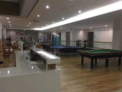 養(yǎng)老機構(gòu)服務(wù)等級劃分與個人衛(wèi)生用品銷售 醫(yī)養(yǎng)融合的細節(jié)解析